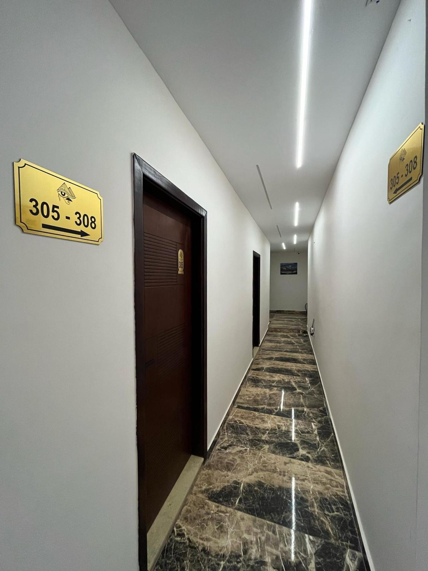 Shadow Pyramids Suites And Jacuzzi Kafret el-Gabal Exterior foto