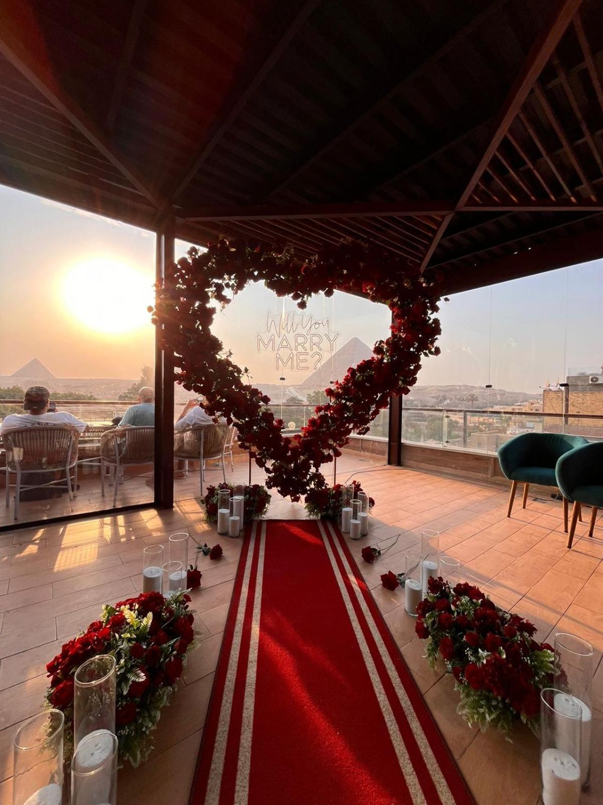 Shadow Pyramids Suites And Jacuzzi Kafret el-Gabal Exterior foto