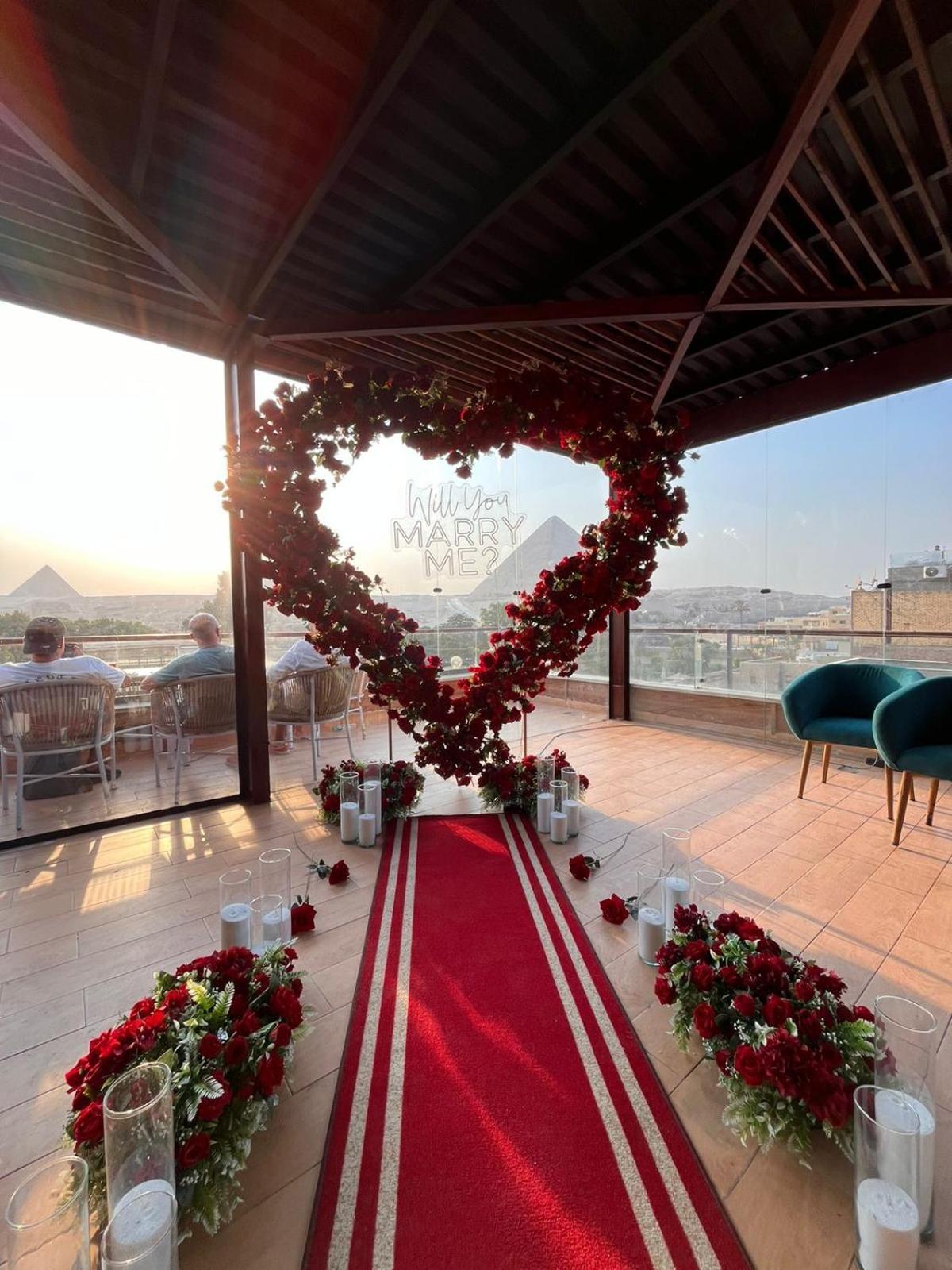 Shadow Pyramids Suites And Jacuzzi Kafret el-Gabal Exterior foto
